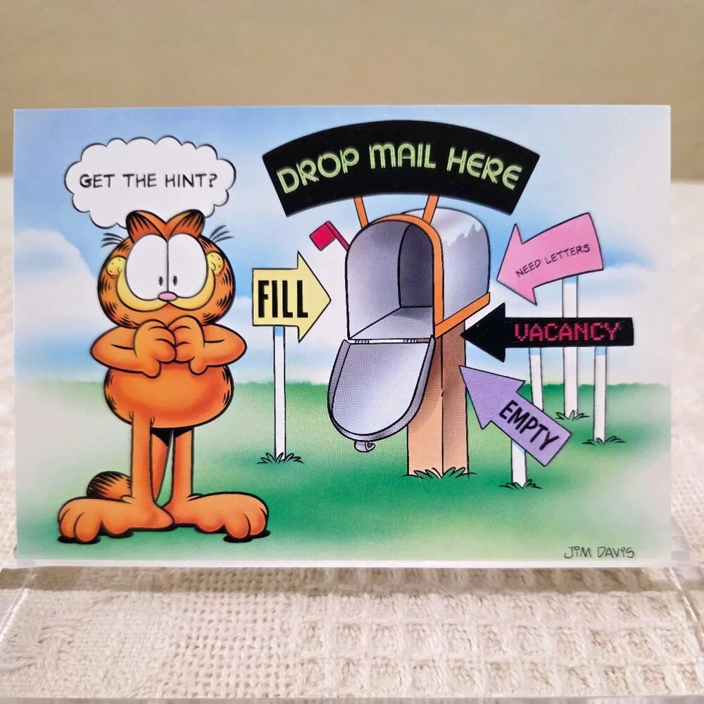 Vintage 1978 Garfield Jim Davis GET THE HINT? DROP MAIL HERE Postcard Unused